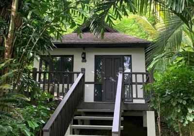 Bungalow with Garden View — Phi Phi Holiday Resort, Leam Tong Beach
